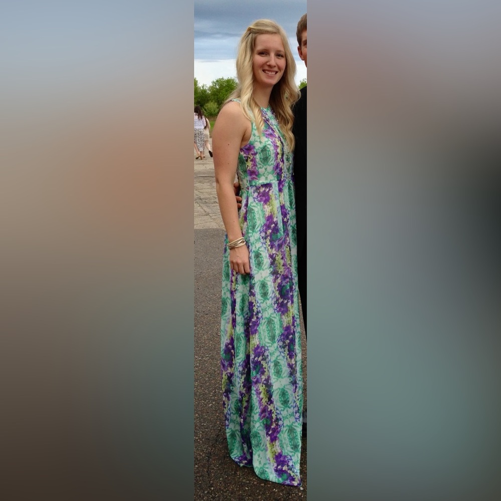 Filly Flair Floral Sleeveless Maxi Dress in Green and Lavender - Size M